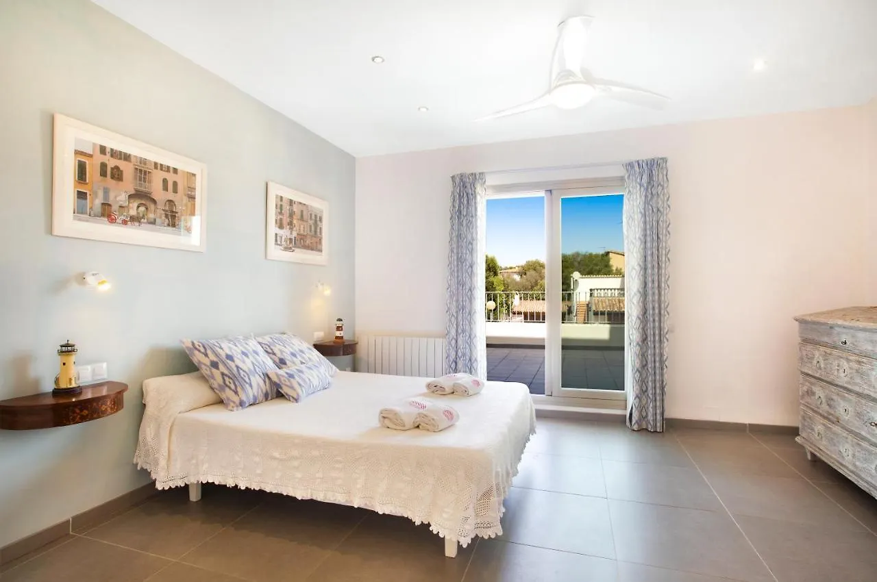 Villa Toya Sa Rapita Holiday home